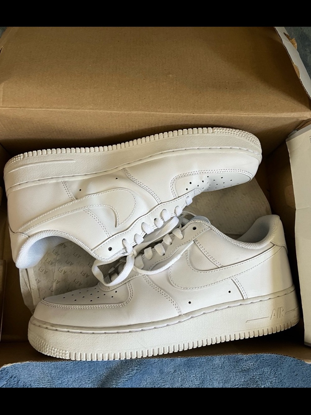 Nike Air Force 1